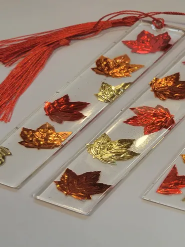 Signets artisanaux à feuilles et pompons O’chic Créations